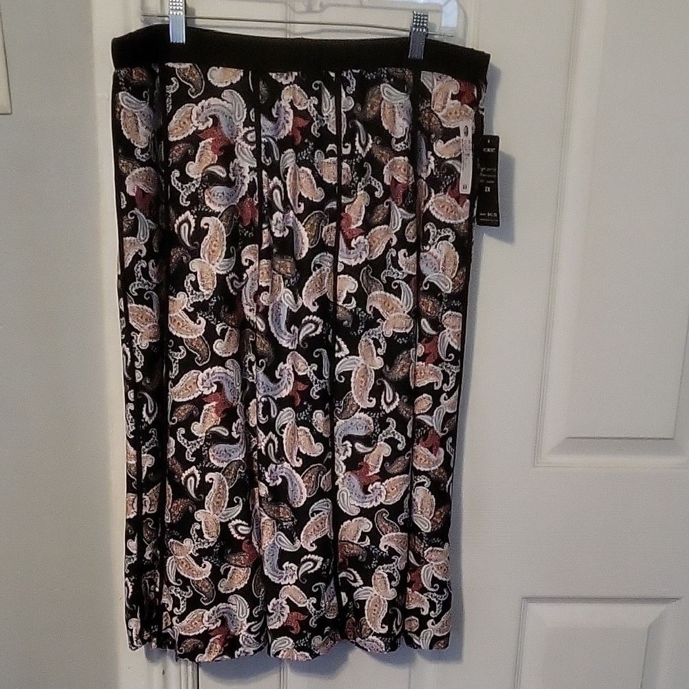 Robert Louis Black Paisley A-Line Skirt